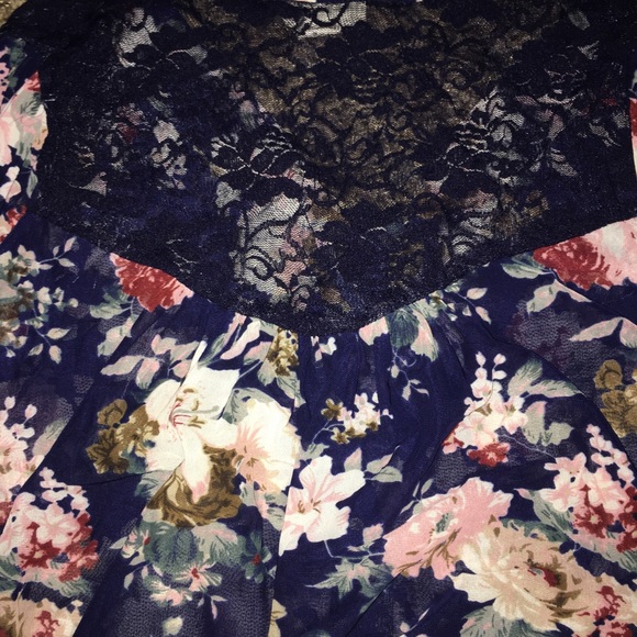 Maternity blouse - Picture 4 of 4